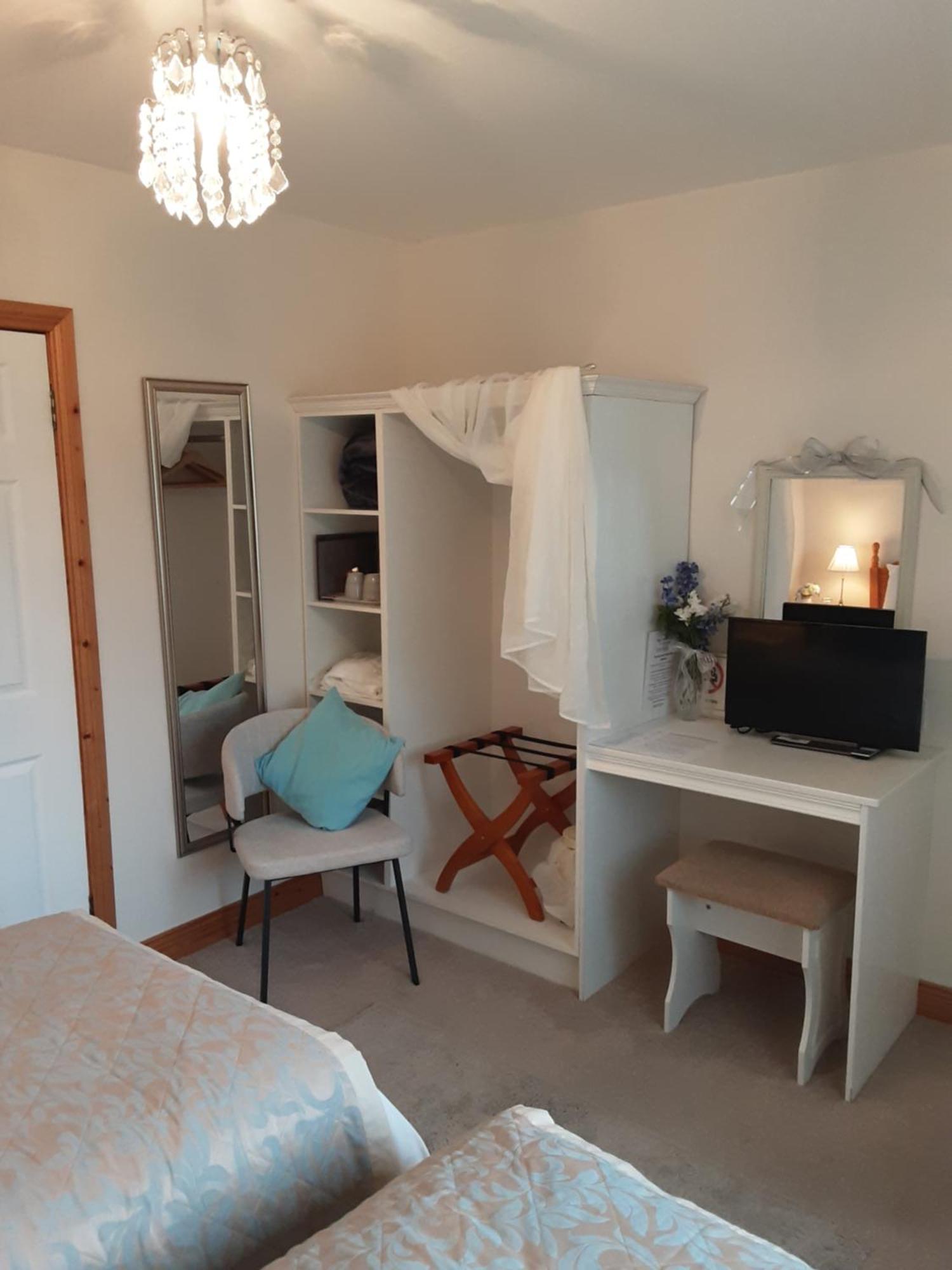 Hawthorn Lodge Belturbet Eksteriør billede